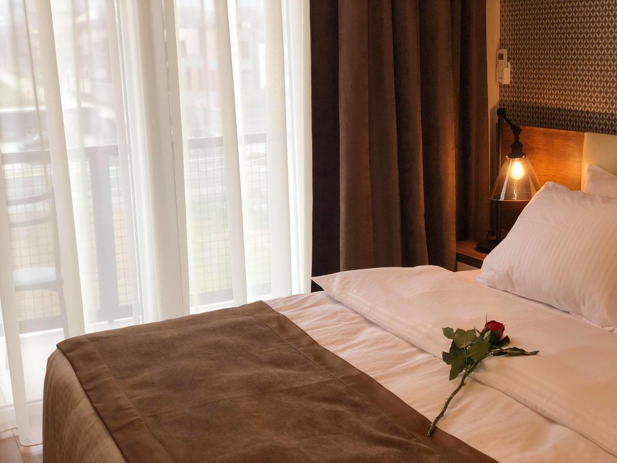 Hotel Amser Tiflis Exterior foto